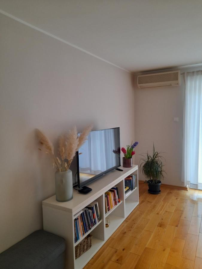 Apartments Antonia Макарська Екстер'єр фото
